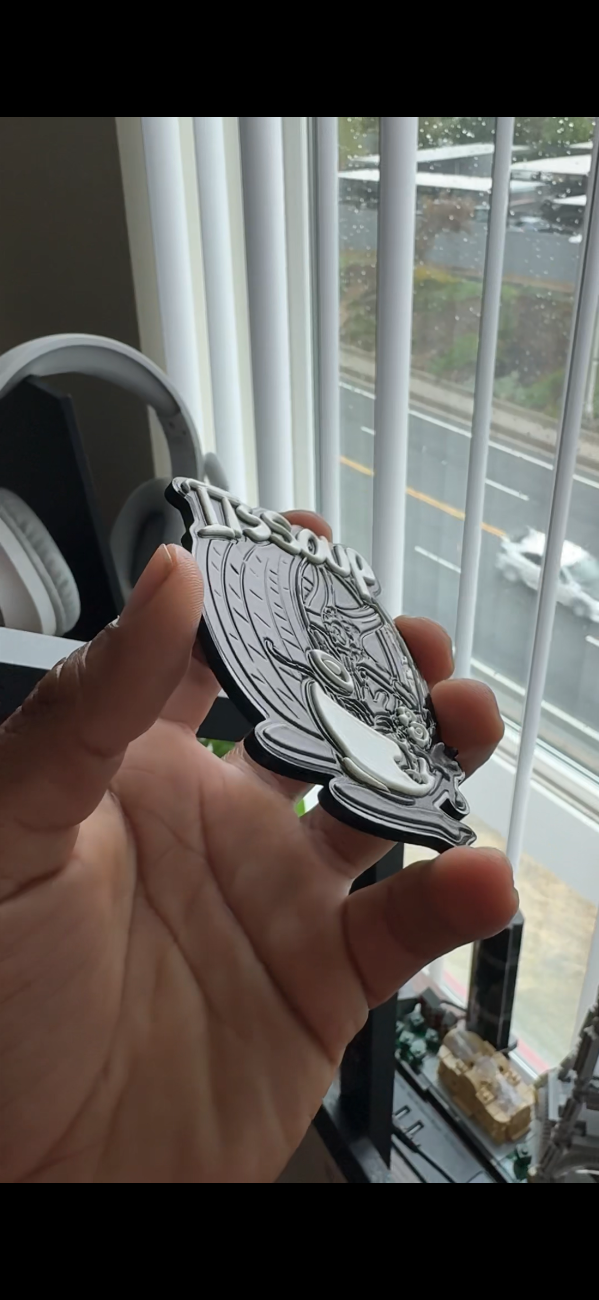3-D texture custom badges ￼